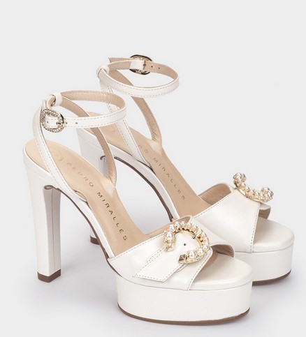 Zapatos de novia 2025